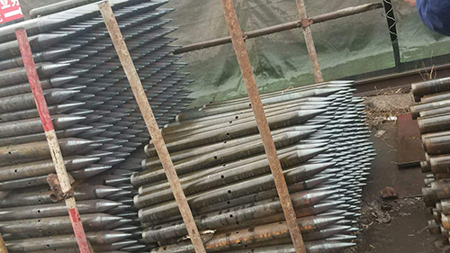 <a href=http://www.qicaizhen.com target=_blank class=infotextkey>樁基聲測管</a>安裝示意圖